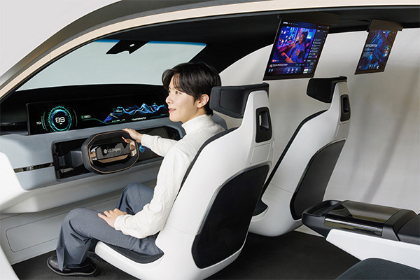 LG Display Unveils Automotive Display Solutions Optimized for SDVs at CES 2024 [Courtesy of LG Display]