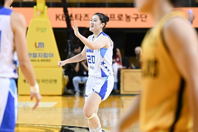 우리은행의 주축 선수로 자리매김한 이명관. 사진=WKBL 제공