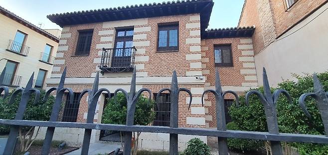세르반테스 생가박물관 입구. 필자 제공