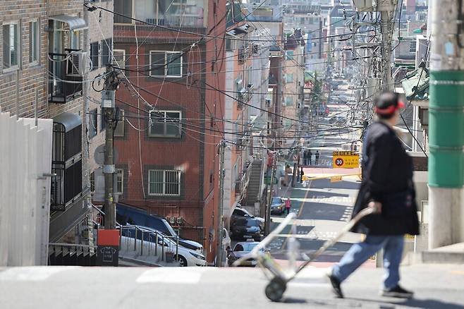 ‘역전세 빌라’ 세입자에 떠넘기는 정부…매입 때 취득세 200만원 감면