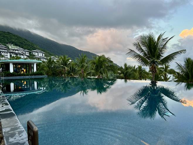 The InterContinental Danang Sun Peninsula Resort (Park Jun-hee/The Korea Herald)