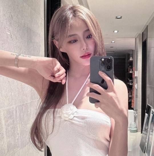 아프리카TV BJ 김시원. [사진=김시원 SNS 캡처]