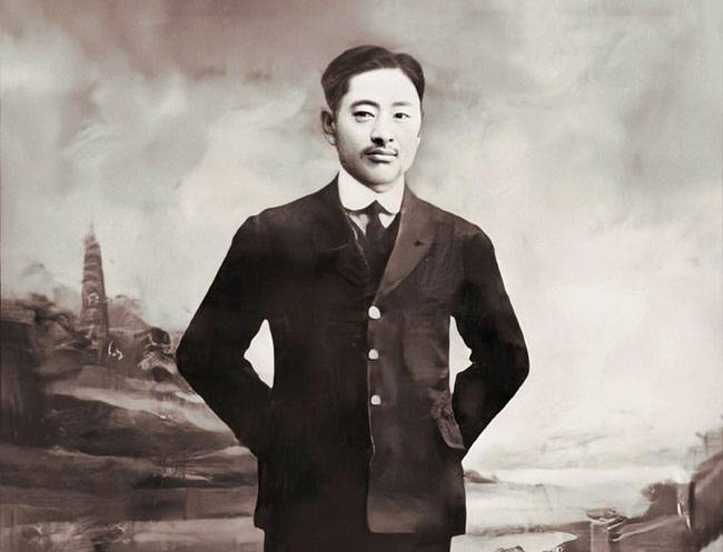김상옥 의사는 거사를 위해 1922년 중국 상하이를 떠나기 전 사진 한 장을 남겼다. 뒷짐을 지고 사진을 찍은 이유는 나라를 뺏기고 아무것도 못 하는 손이 부끄러워서였다고 한다.  자료사진