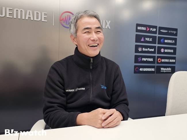 장현국 위메이드 대표가 비즈워치와 인터뷰하고있다./사진=김동훈 기자