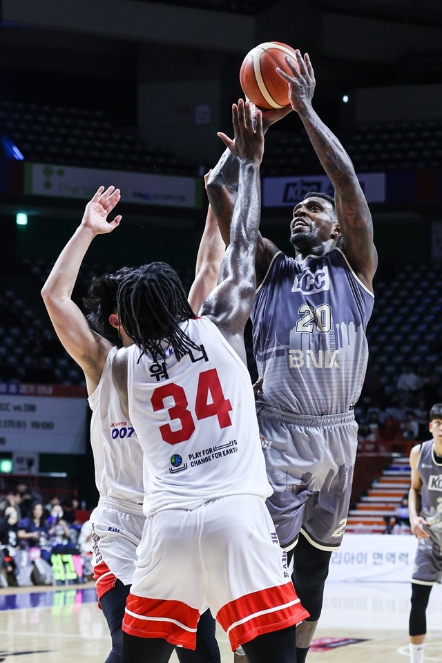 라건아는 SK전에서 대기록을 썼다. 사진=KBL 제공