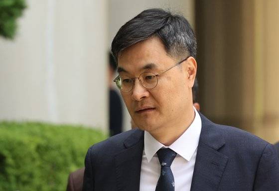 고 이예람 중사 관련 수사에 부당하게 개입한 혐의로 기소된 전익수 전 공군 법무실장은 1심에서 무죄를 선고받고 검사의 항소로 항소심이 진행 중이다. 연합뉴스