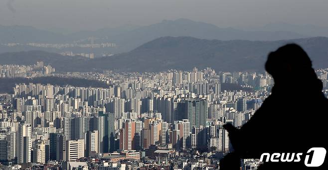 8주 연속 하락세 이어간 전국 아파트값…낙폭은 둔화됐다