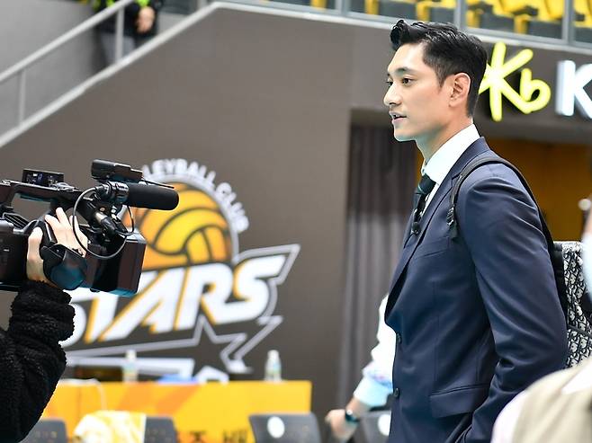 해설위원 시절의 김요한. 제공 | 한국배구연맹