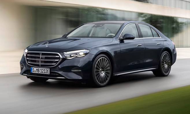 사진 : 벤츠 E클래스 풀체인지