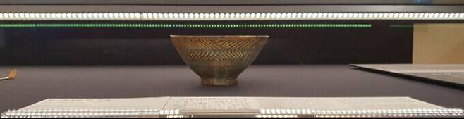 도쿄국립박물관&nbsp;&nbsp;‘찻잔-다도를 이야기하는 그릇’전에 전시된&nbsp;‘호리미시마&nbsp;찻잔 겐토’