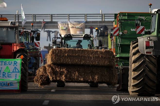 프랑스 농민 트랙터 시위 [AFP 연합뉴스 자료사진 재판매 및 DB 금지]