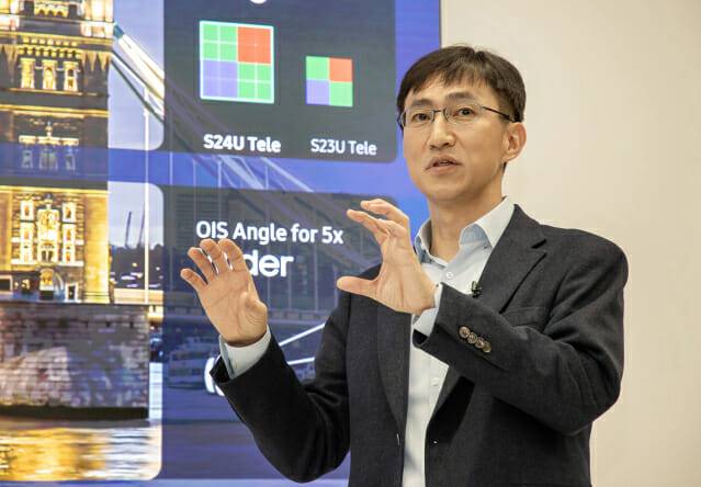 18일(현지시간) 미국 마운틴 뷰 삼성리서치 아메리카(SRA)에서 삼성전자 MX사업부 비주얼 솔루션 팀장 조성대 부사장이 새롭게 공개된 '갤럭시 S24' 시리즈의 카메라 우수성을 소개하는 모습 (사진=삼성전자)