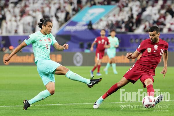 최전방 장 유닝을 필두로 몰아친 중국.