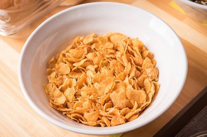 섬유질과 설탕, 원재료는 건강한 시리얼을 고르는 데 중요한 기준이 된다./사진=게티이미지뱅크