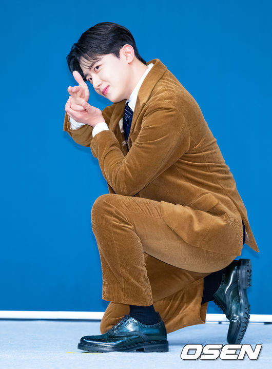 [OSEN=민경훈 기자]배우 김신비가 참석해 포토타임을 하고 있다. 2024.01.23 / rumi@osen.co.kr