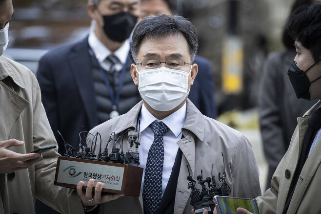 2021년 11월3일, 화천대유 김만배씨가 서울 중앙지방법원에서 열린 영장실질심사에 출석했다.ⓒ시사IN 신선영