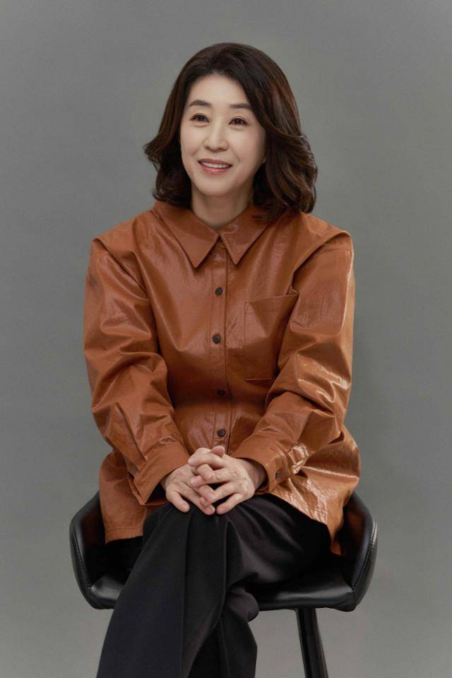 김미경이 국민 엄마라는 수식어와 관련해 고마운 마음을 내비쳤다. 씨엘엔컴퍼니 제공