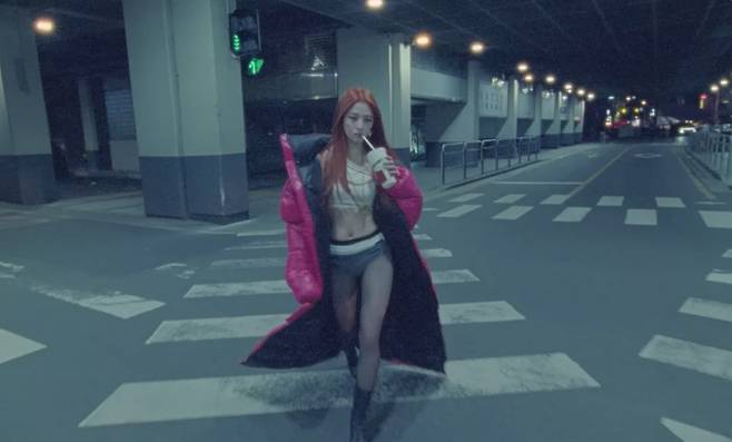 사진=르세라핌, 쏘스뮤직 공식 채널 영상