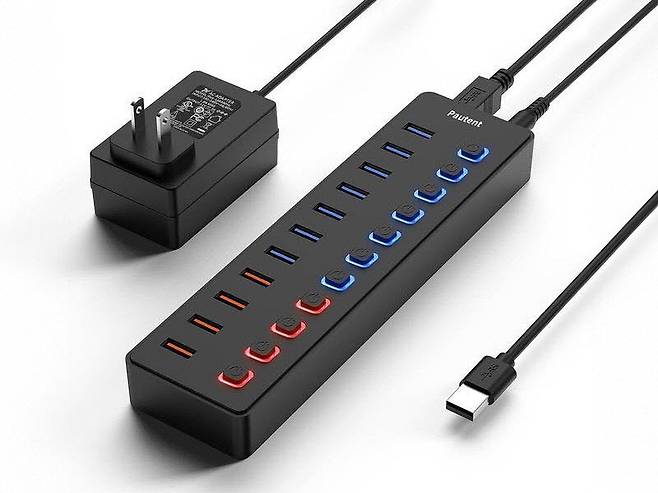 기기 충전까지 지원하는 유전원 허브 (출처 : Pautent)