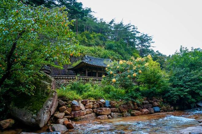 문경선유동계곡 한옥