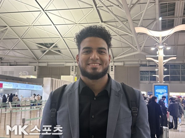 삼성 라이온즈 새 외인 레예스. 사진(인천공항)=이정원 기자