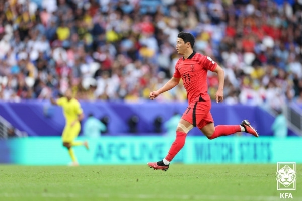 황희찬은 ‘느린’ 호주의 수비를 공략할 최고의 카드다. 사진=대한축구협회 제공