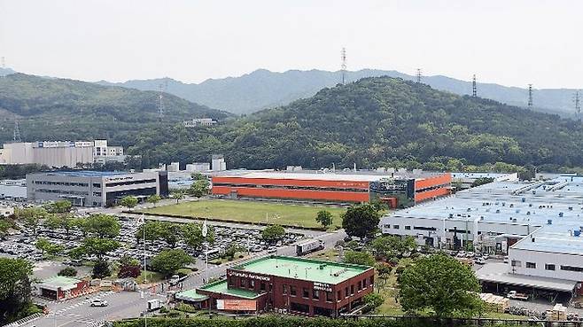 [서울=뉴시스] 경남 창원시 성산구에 있는 한화에어로스페이스 창원 사업장 (사진=한화에어로스페이스 홈페이지 갈무리) 2024.02.01 photo@newsis.com *재판매 및 DB 금지