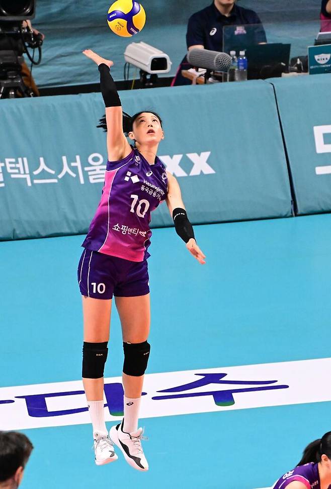 김연경의 정확한 서브