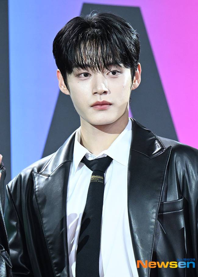 제로베이스원 김지웅 / 뉴스엔 DB