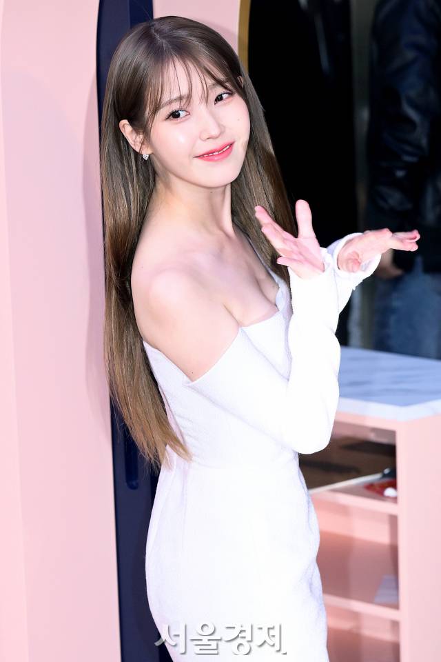 “모찌 나가요~”