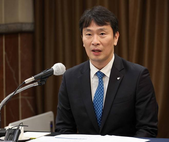 Financial Supervisory Service Governor Lee Bok-hyun