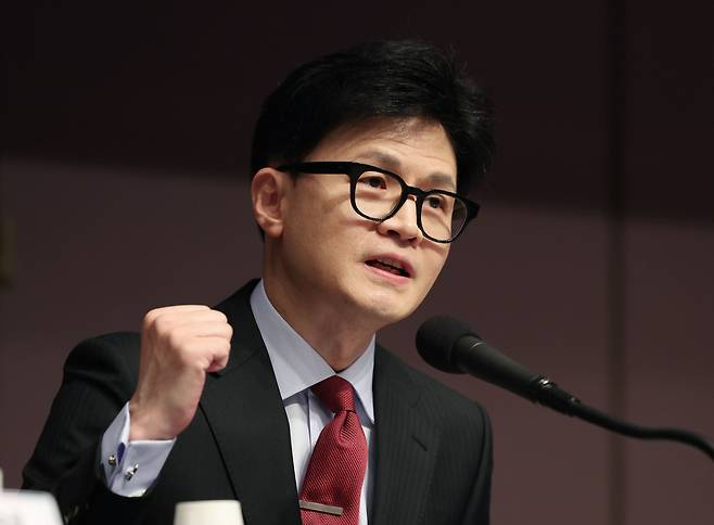 한동훈 국민의힘 비상대책위원장이 7일 오전 서울 중구 한국프레스센터에서 열린 관훈클럽 초청 토론회에서 발언하고 있다. /뉴스1