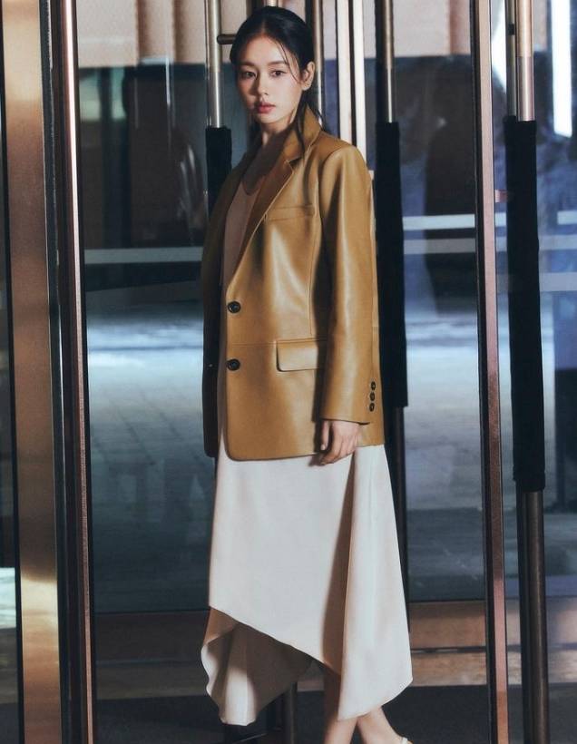 배우 안은진. 사진 | 셀렙샵 에디션