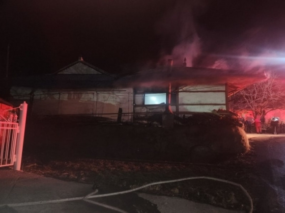 충남 보령시 남포면 달산리 80대 부부 단독주택 화재 현장. 보령소방서 제공