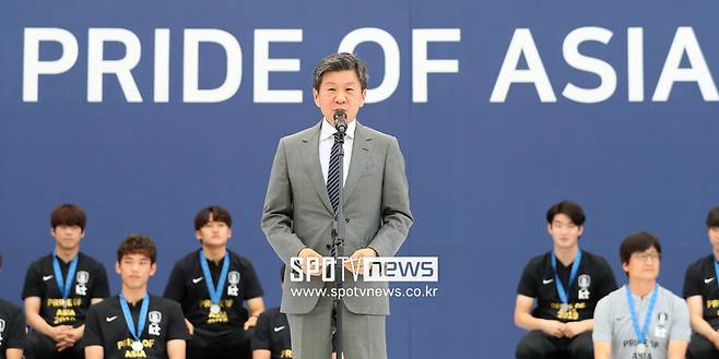 ▲ 한국은 아직도 아시아 축구의 자존심일까. 애매한 사과는 있어도 책임지는 사람은 없는 축구협회, 정몽규 회장의 역할은 어디까지 일까.