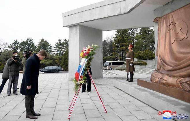 지난해 12월 북한을 방문하고있는 연해변강행정장관 올레그 코제먀코를 단장으로 하는 러시아 연방 연해변강대표단  /사진=연합뉴스