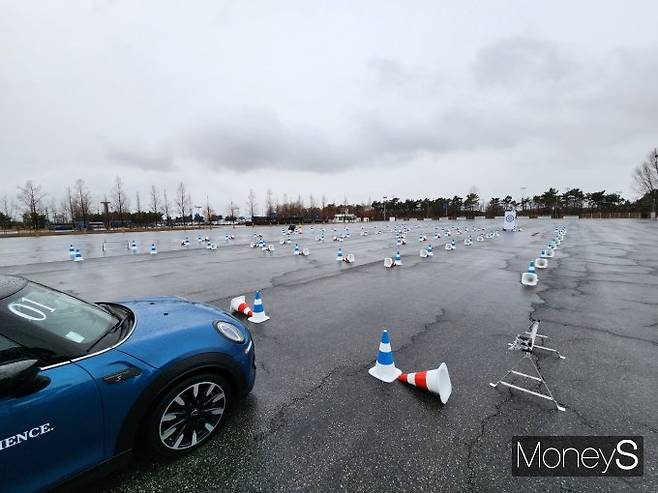 BMW 그룹 코리아 익스피리언스데이 현장. 미니 미션 짐카나. /사진=박찬규 기자