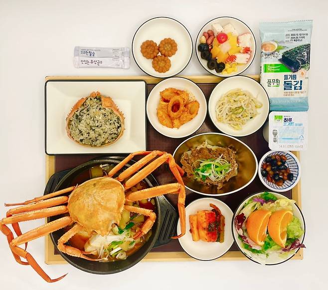 크래프톤의 '대게' 특식/사진=크래프톤 제공