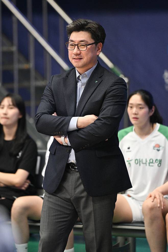 하나원큐 김도완 감독. 사진제공=WKBL