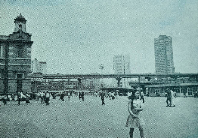 서울역 고가도로 1971년. 셀수스협동조합 제공