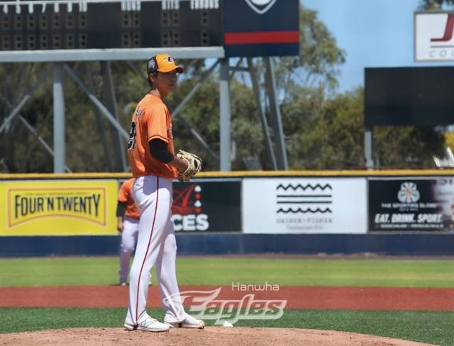 청백전 첫 등판에서 호투한 황준서. 사진=한화 제공