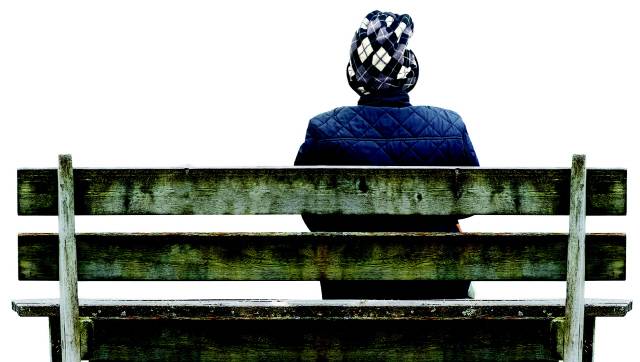 ▲ 아가씨 장사를 했다는 이모(88)씨의 뒷모습. 그 장사로 이씨는 아들을 대학에 보냈다고 했다.