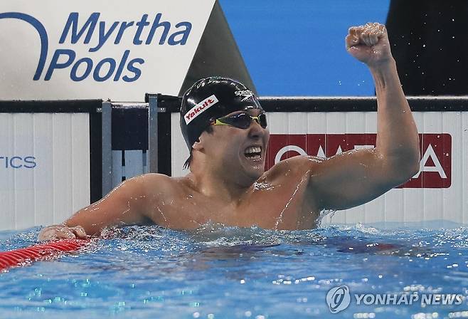 도하 세계선수권 남자 평영 200ｍ 챔피언 둥즈하오 [EPA=연합뉴스 자료사진]