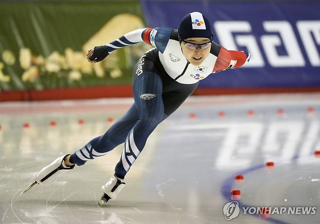 2024 ISU 스피드스케이팅 종목별 세계선수권 여자 1,000ｍ에서 질주하는 김민선 [EPA=연합뉴스]