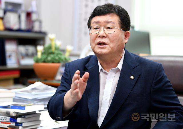 설훈 더불어민주당 의원
