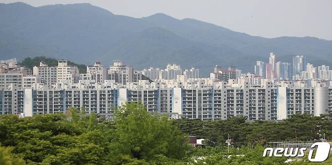 대구의 8개 구·군 아파트 중위 매매가격이 일제히 상승했다. 사진은 대구 도심 전경.(사진은 기사 내용과 무관함) ⓒ News1 DB