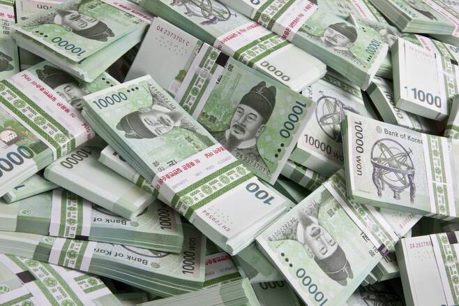 글로벌 최저한세 적용을 받는 기업들이 글로벌 조세 전략을 점검해야 한다는 주장이 제기됐다. / 사진=이미지투데이