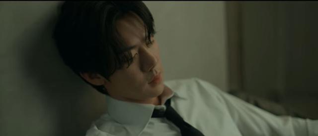 김범수 '여행' 뮤직비디오 속 유연석의 모습.