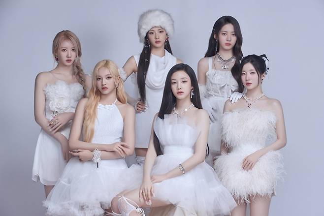 베이비몬스터가 오늘(22일) 공식 팬 커뮤니티를 위버스에 사전 오픈했다. YG엔터테인먼트 제공