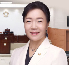 유성구의회 윤정희 의원. 대전 유성구의회 홈페이지 캡처